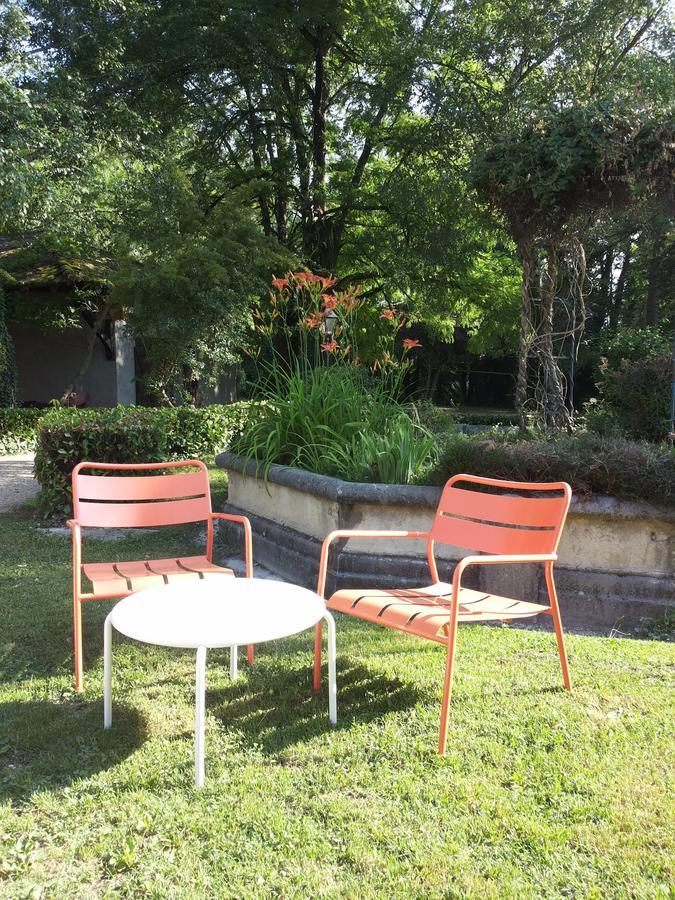 Le Relais Des Vieilles Postes Hotel Les Avenieres Exterior photo